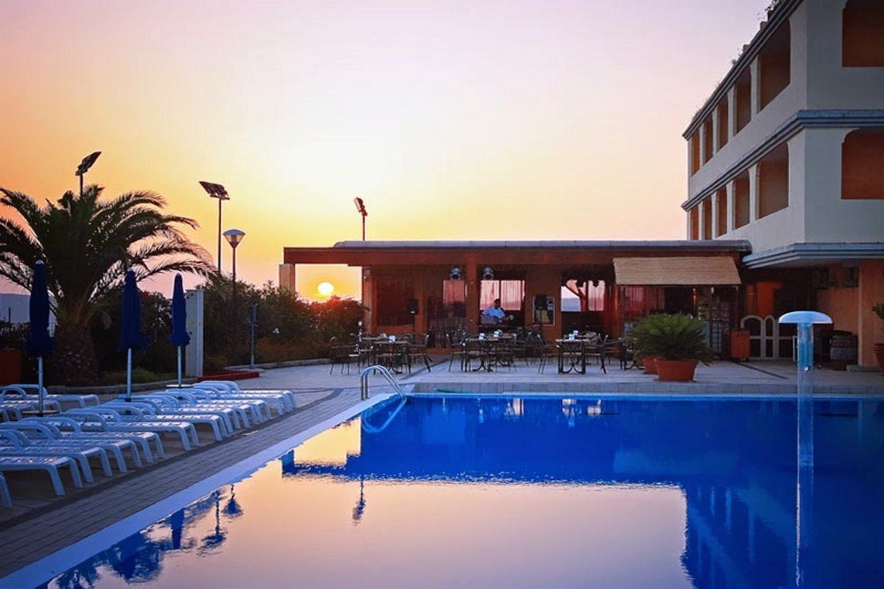 Borgo Saraceno Hotel-Residence Santa Teresa Gallura Exterior foto